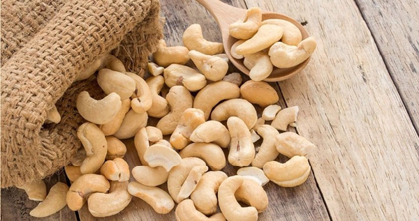 Hạt điều có tốt không? Nên ăn bao nhiêu hạt điều mỗi ngày là đủ?
